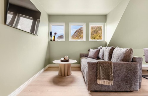 Odda Apartment | Odda Living - 3BR - AG3