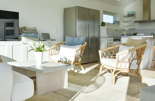 Stora Ror Villa | Öland full comfort with heated pool & evening sun
