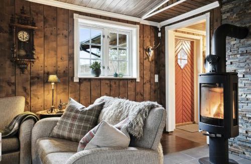 Orkdal House | Old Swiss Hotel Charm In Seljestad