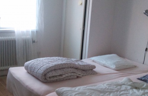 Bergshamra Other | Older cottage by the lake with a boat in Roslagen