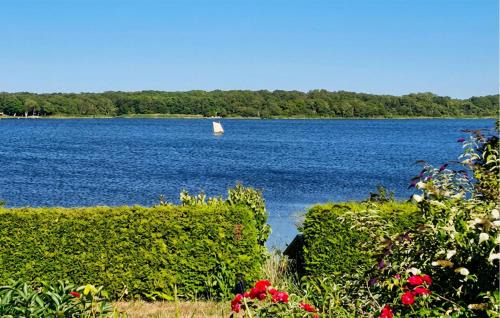 Sturko House | One-Bedroom Holiday Home In Sturko