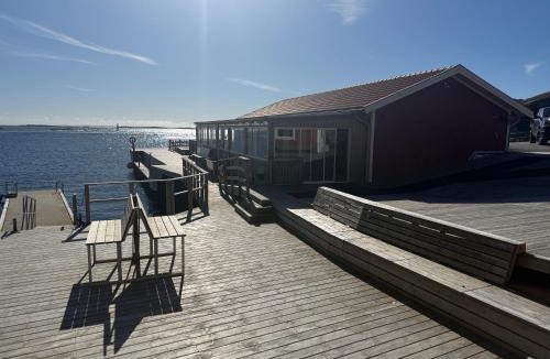 Smogen Hostel | Open Water Lodge Smögen