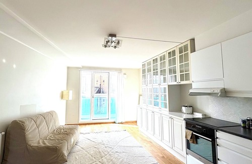 Oslo City Centre Apartment | Oslo City Center Main Street 2-3BR Apartment with lift perfect for your stay