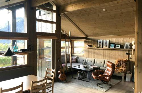 Tyinkrysset House | Panorama Cabin By Kongeveien Near Jotunheimen