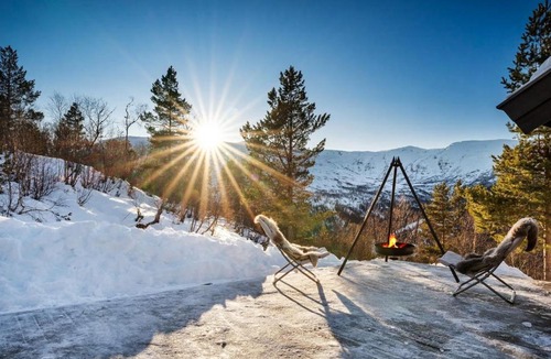 Voss House | Panoramic Mountain Cabin - Beautiful Voss Views - Outdoor Area