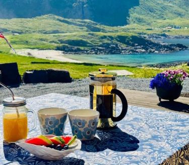 Straumsjoen House | Panoramic Seaside Cabin in Vesterålen - Arctic Ocean Views - Close to the Beach