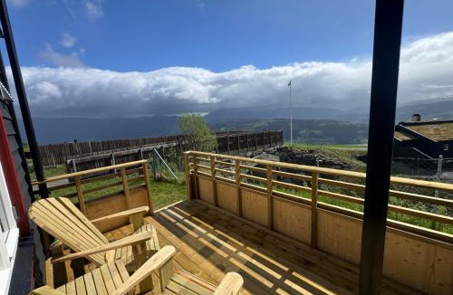 Voss Apartment | Panoramic views of the mountains, family place, 3 bedrooms
