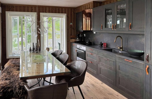 Espedalen House | Panoramic views towards Jotunheimen with jacuzzi