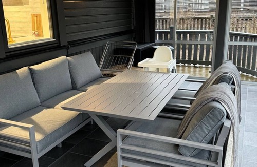Aahus House | "Paradisvägen" direkt am Strand by Interhome
