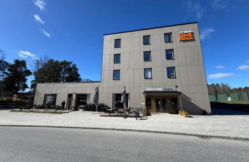 Gribbylund Apartment | Part-Time Home Täby