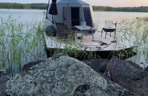 Jokkmokk Municipality House | Peace & Quiet Hotel Floating Glass Room for 2 guests experience northern lights