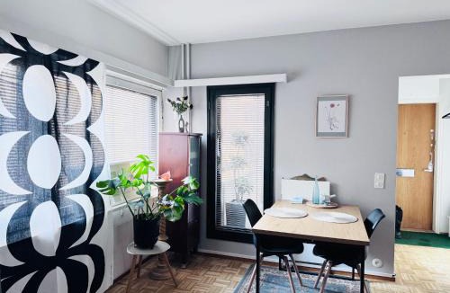 Etu-Toolo Apartment | Peaceful Artsy Home Stay