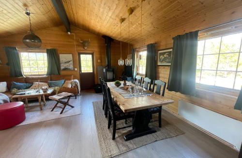 B House | Peaceful cottage close to Bø Sommarland and Lifjell-perfect for hiking