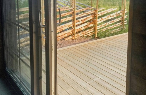 Vaxjo Municipality House | Peaceful lodge near lakes, forest & trails