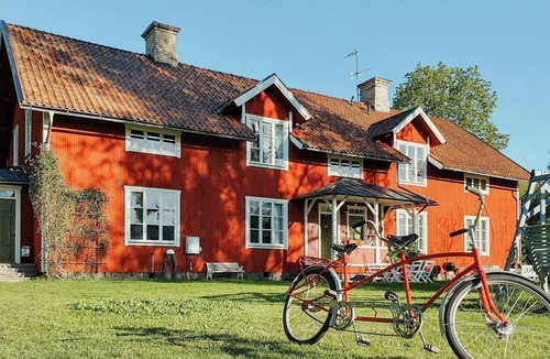 Stromsbergs Bruk Apartment | Peaceful Oasis in a Unique Historic Village