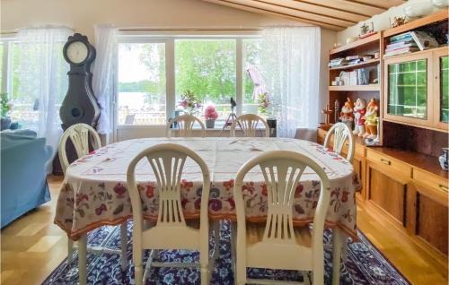 Aplared House | Pet Friendly Home In Aplared With Lake View