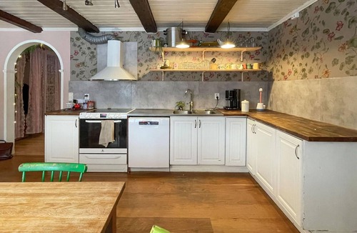 Varnamo O House | Pet friendly home in Bor