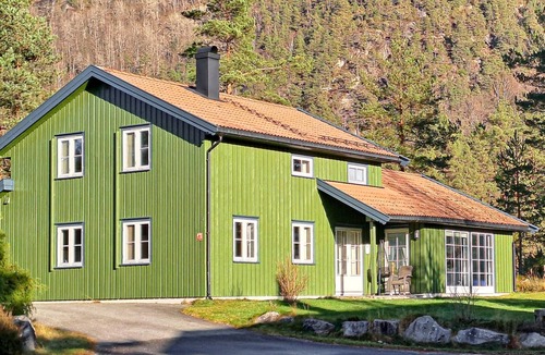 Øvre Ramse House | Pet friendly home in Dølemo with sauna