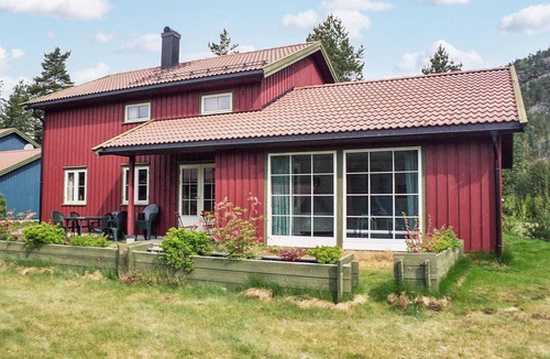 Øvre Ramse House | Pet friendly home in Dølemo with sauna