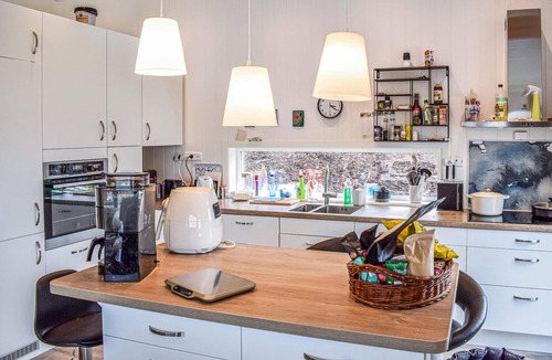Fister House | Pet friendly home in Fister with house sea view
