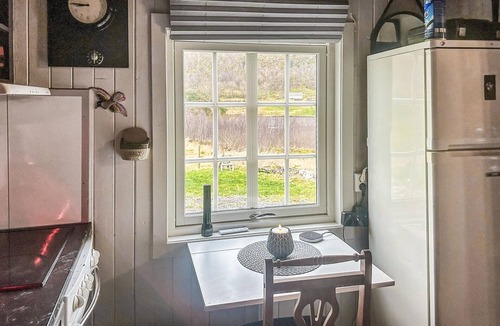 Fjaler House | Pet friendly home in Korssund with WiFi