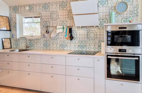 Uddevalla House | Pet friendly home in Uddevalla with lake view