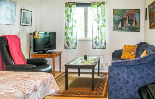 Gothem House | Pet Friendly Home In Slite With Kitchen