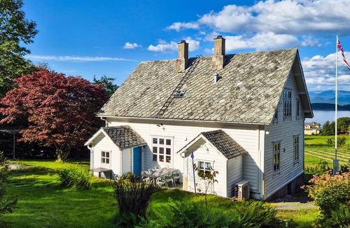 Skudeneshavn House | Pet friendly home in Skudeneshavn with WiFi
