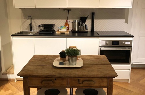 Ullanlinna Apartment | Picturesque Area Apartment in Helsinki Center | Sea