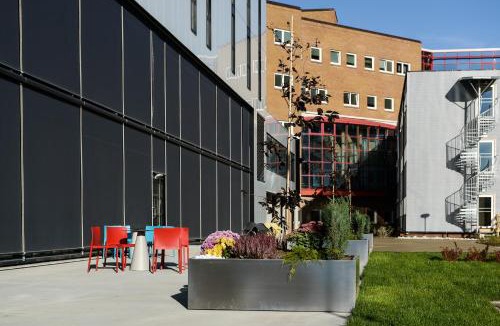 Tromso Hotel | Pingvinhotellet UNN Tromsø