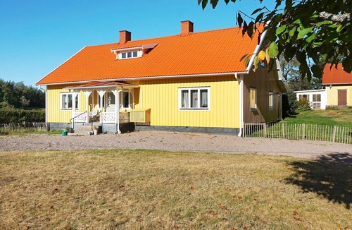 Vimmerby House | Pleasant holiday home for 8 guests
