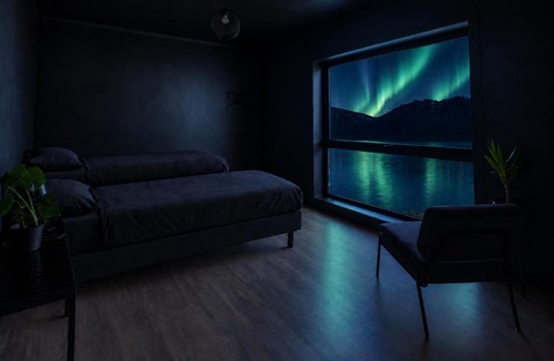Botnhamn Villa | Polar Panorama Lodge
