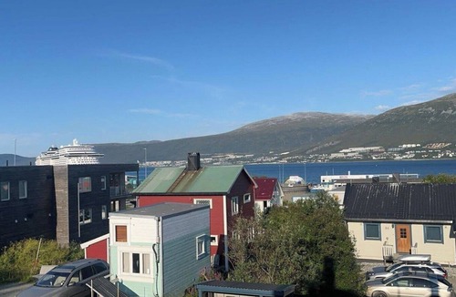 Tromso House | Polar View Apartment