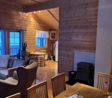 Bostad House | Pollstua, cosy cabin with amazing views