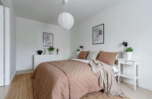 Katarina-Sofia Apartment | Practical flat in vibrant SoFo, construction work