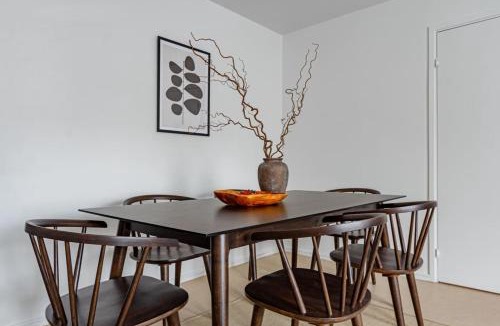 Katarina-Sofia Apartment | Practical flat in vibrant SoFo, construction work