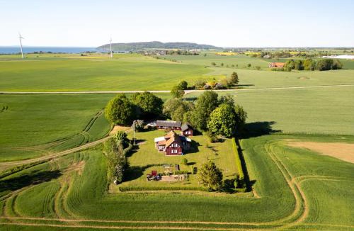 Odeshog House | precis intill Ombergs golfbana, nära till Vättern, stora Lund och Hästholmen