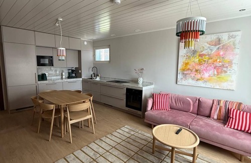 Hietalahti Apartment | Premium 3BR Home with Prime Location