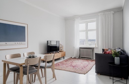 Kruununhaka Apartment | Premium 7th Floor Apartment with Sea View & Historic District