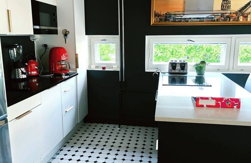 Oulu House | Premium city center suite, offering a sea view.