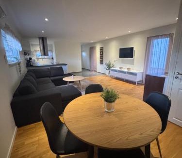 Fjalkinge Apartment | Privat & modern lägenhetshus med egen ingång!