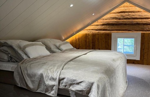 Oulu Villa | Private beach, hot tub and oceanfront villa