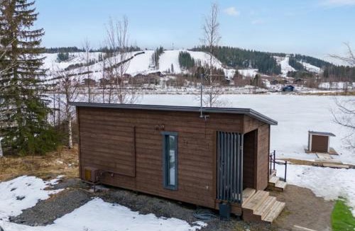 Jamsa House | Private Himosranta Lake View Glass Suite