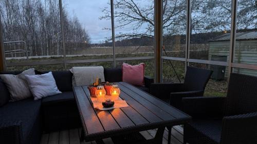 Tammisalo Villa | Private House and Winter Garden