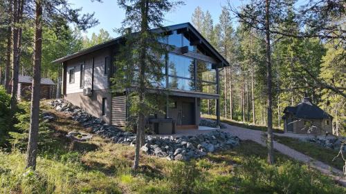 Rukatunturi Villa | Private log cabin, Porosalmi