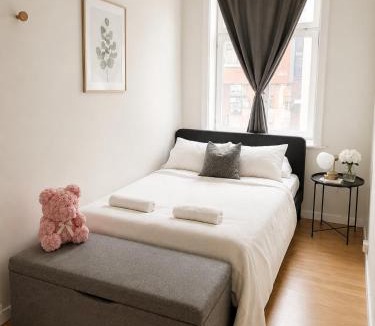 Gronland Apartment | Private Rooms in a Shared Apartment in Central Oslo