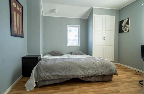 Ursviken Villa | Private Villa with parking - Skellefteå