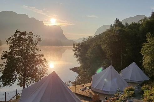 Bjørheimsbygda Hostel | Pulpit Rock Hostel Vaulali