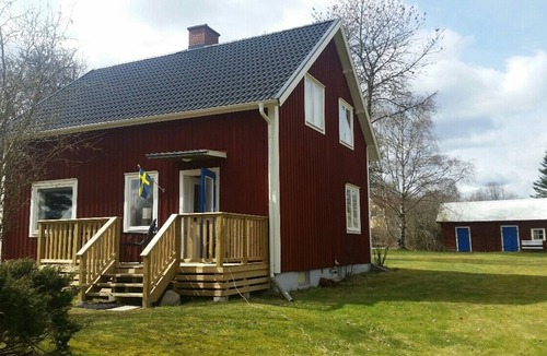Klavrestrom House | Pure relaxation in the Klavreström vacation home with canoe!