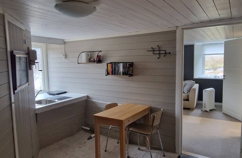 Askoy Apartment | Quaint 1-bedroom basement apartment in charming Vestland